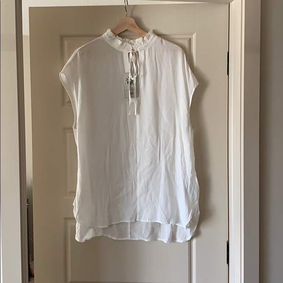 NWT H&M Top with Ruffled Collar - Picture 1 of 7